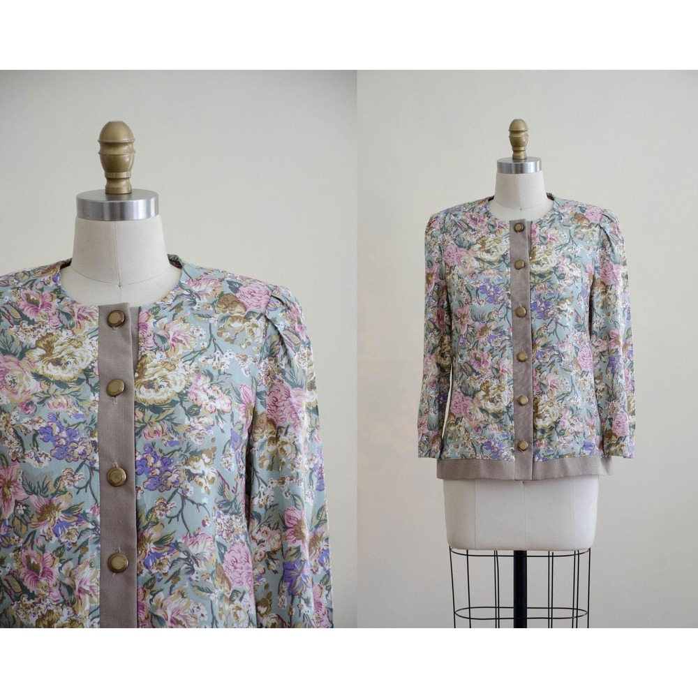 Vintage Floral Blouse 80s Romantic Padded Shoulder S Mint Green Rayon Button Up